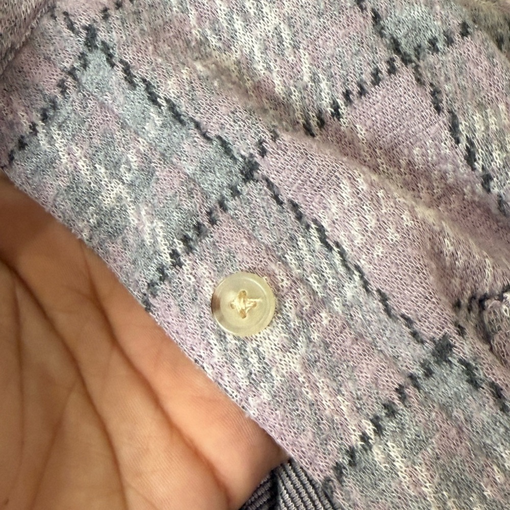 Faherty Flannel Button-down Shirt - Picture 6 of 6
